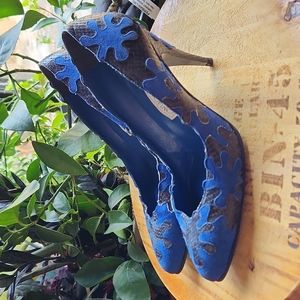 6.5 B / EU 37 Blue Black Snakeskin Suede Portifino Pointed-Toe Stiletto Pumps